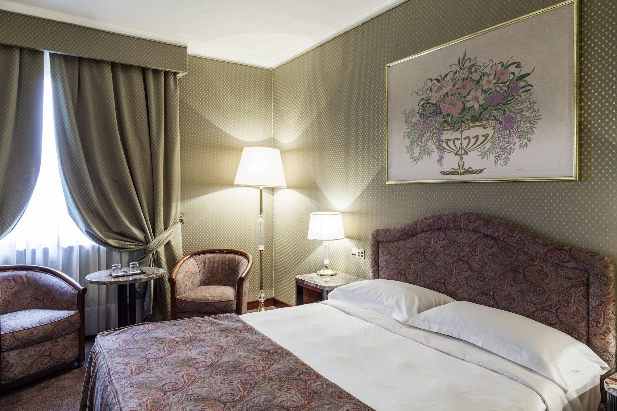 Doria Grand Hotel Milan Exterior photo